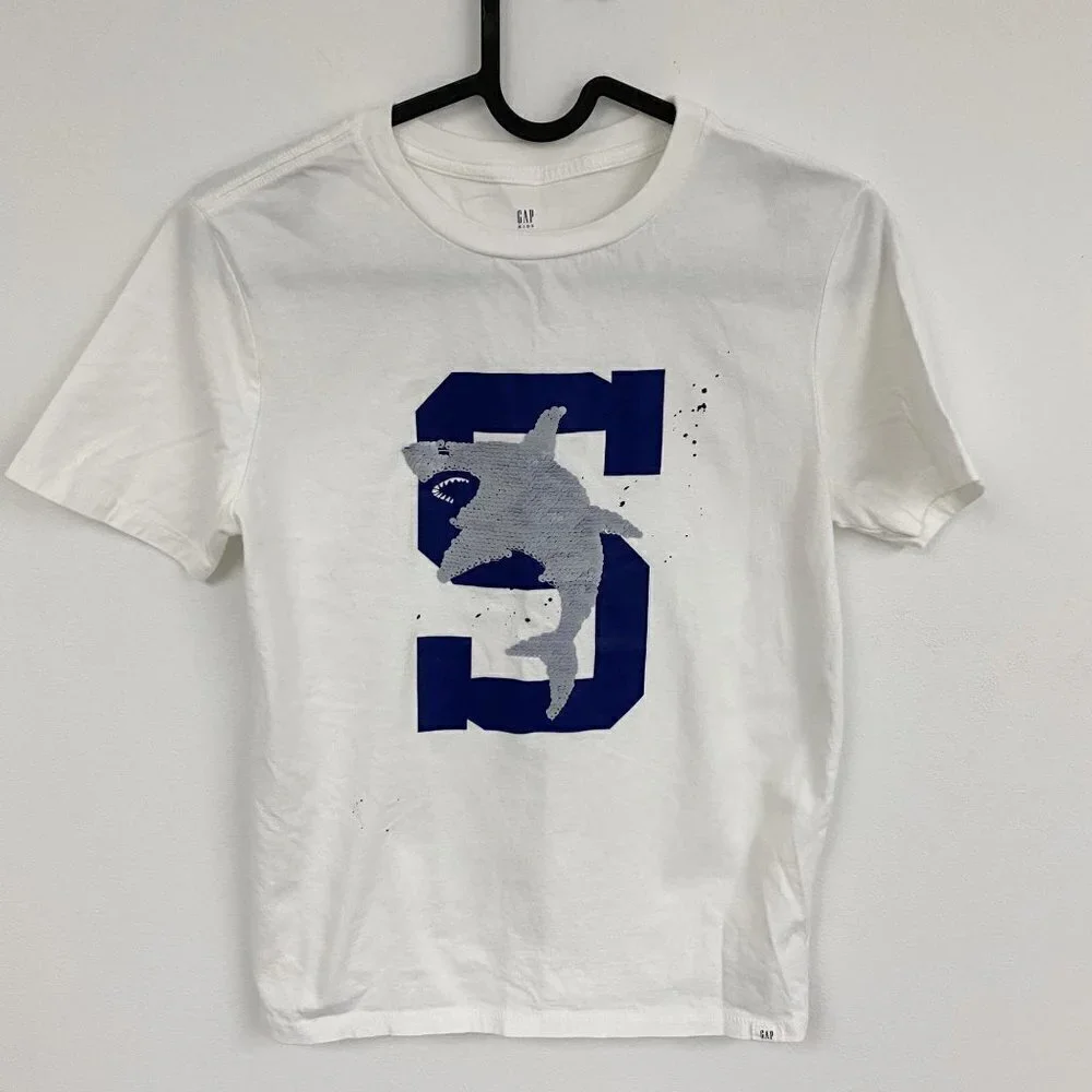 Gap Sequin Shark t-Shirt tee boy’s Sz L